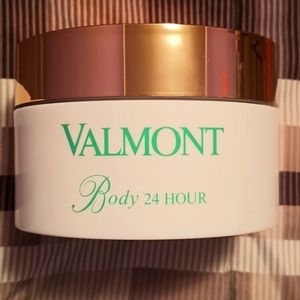 Valmont Body 24 Hour